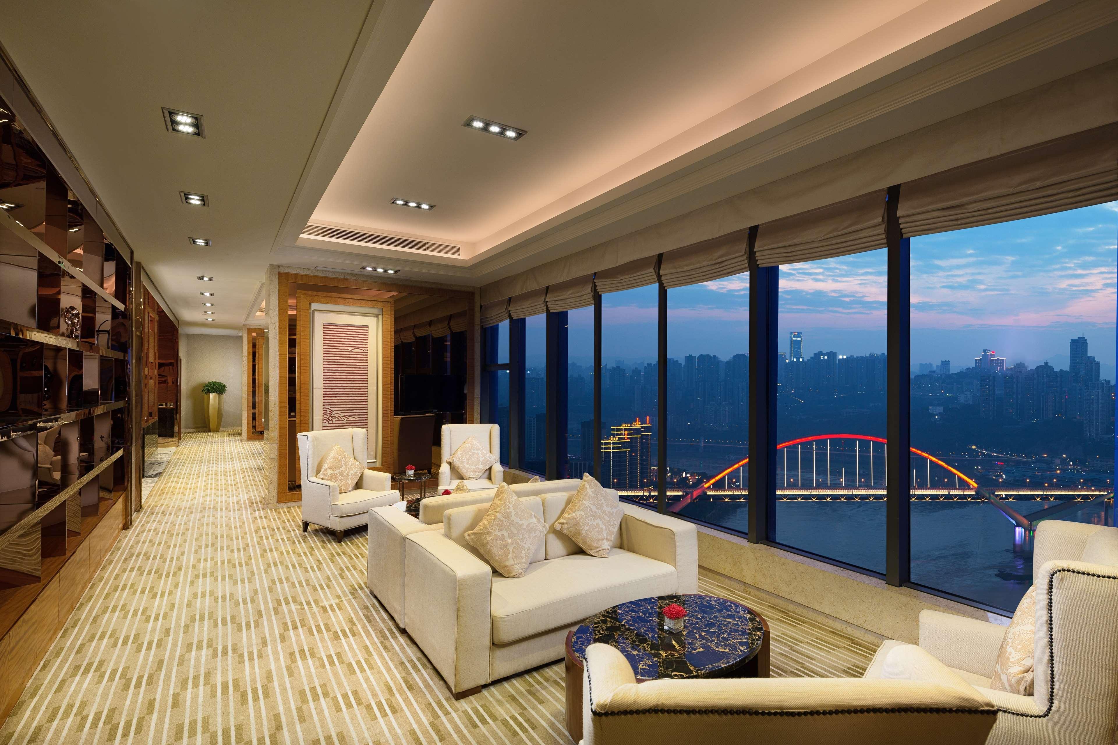 Radisson Blu Plaza Chongqing Hotel Exterior photo